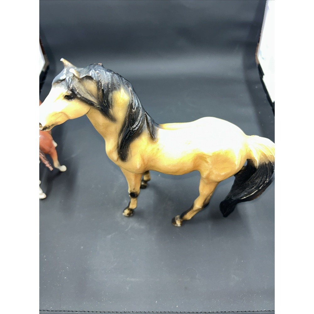 Lot Of Three Vintage Breyer Horses - Picture 8 of 12